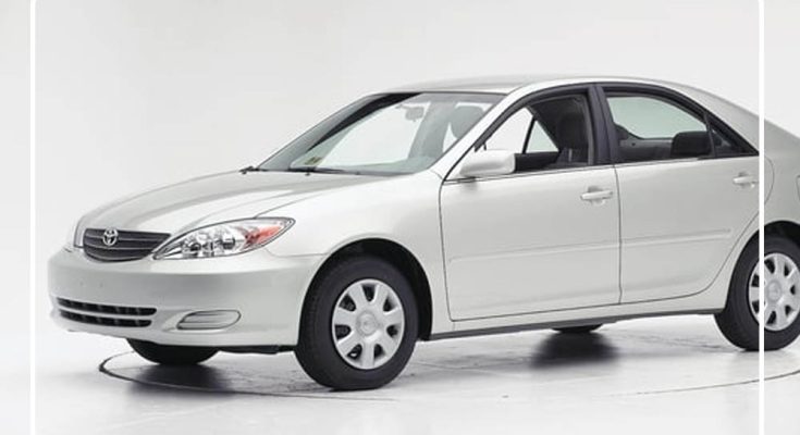 2006 Toyota Camry Brochure