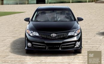 2013 Toyota Camry Brochure