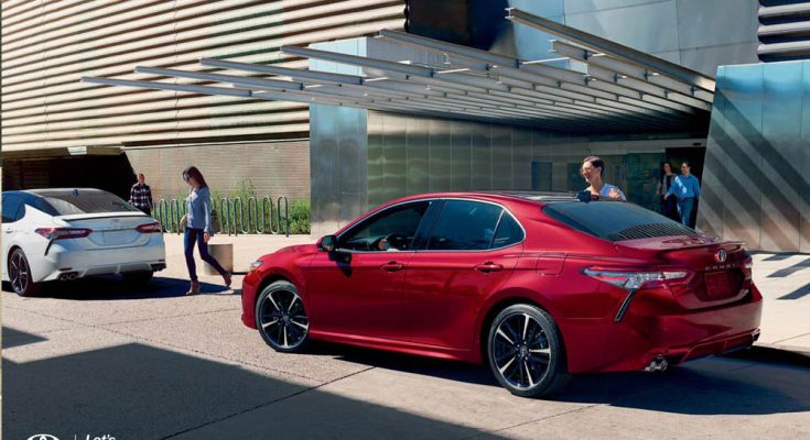 2018 Toyota Camry Brochure