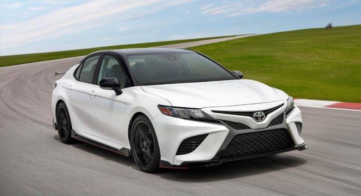 2024 Toyota Camry LE Pricing, Specs and Features